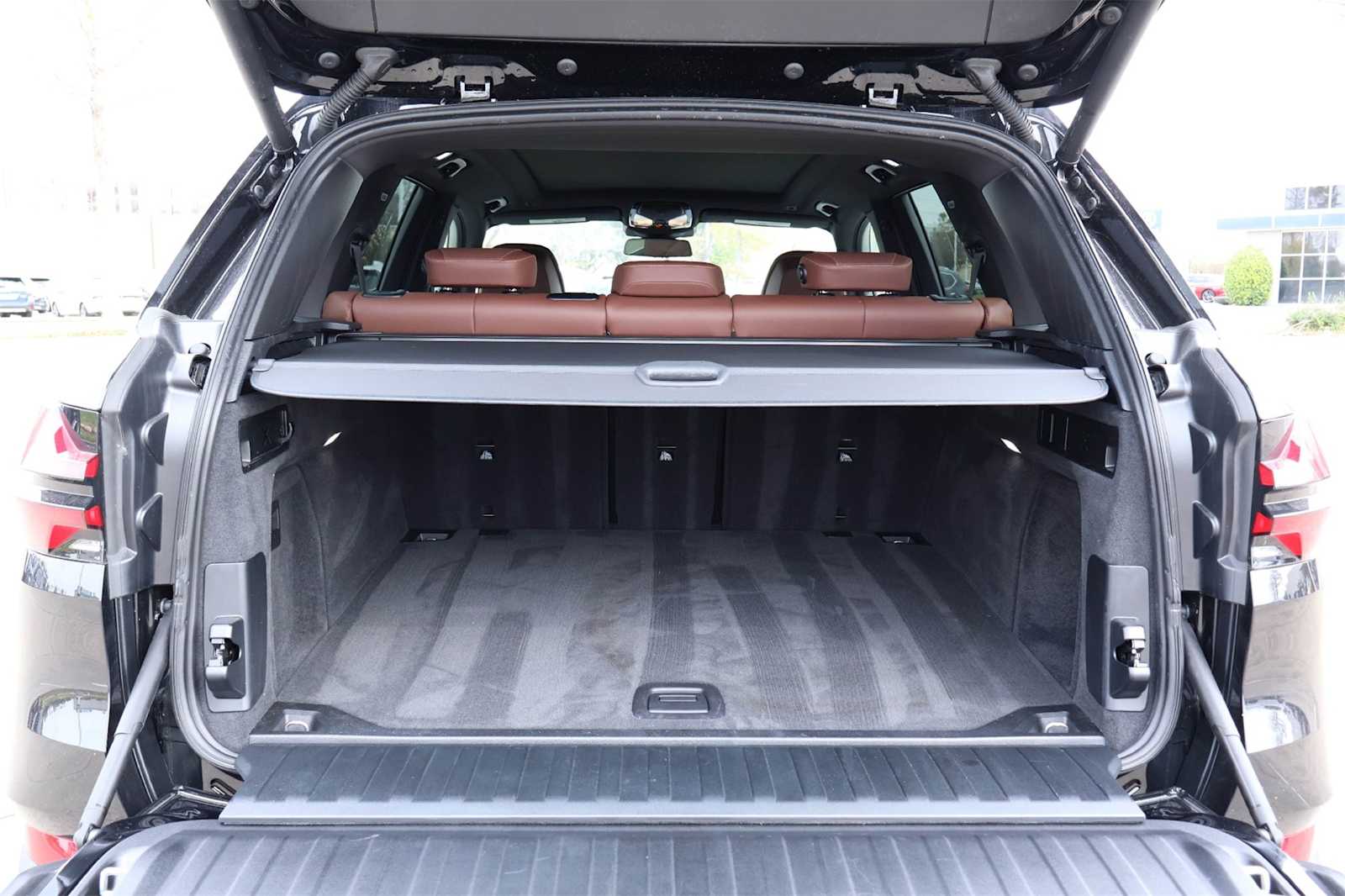 Thumbnail: 2025 BMW X5 - 19