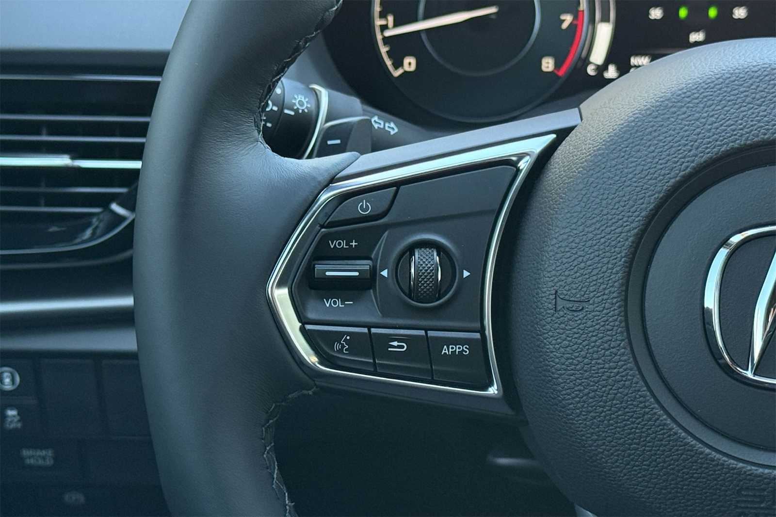 Thumbnail: 2025 Acura RDX - 22