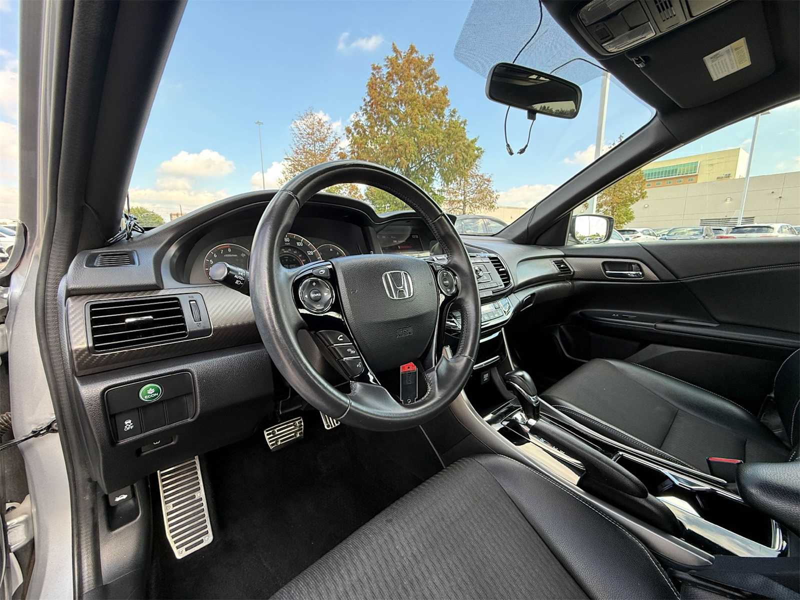 Thumbnail: 2017 Honda Accord - 2