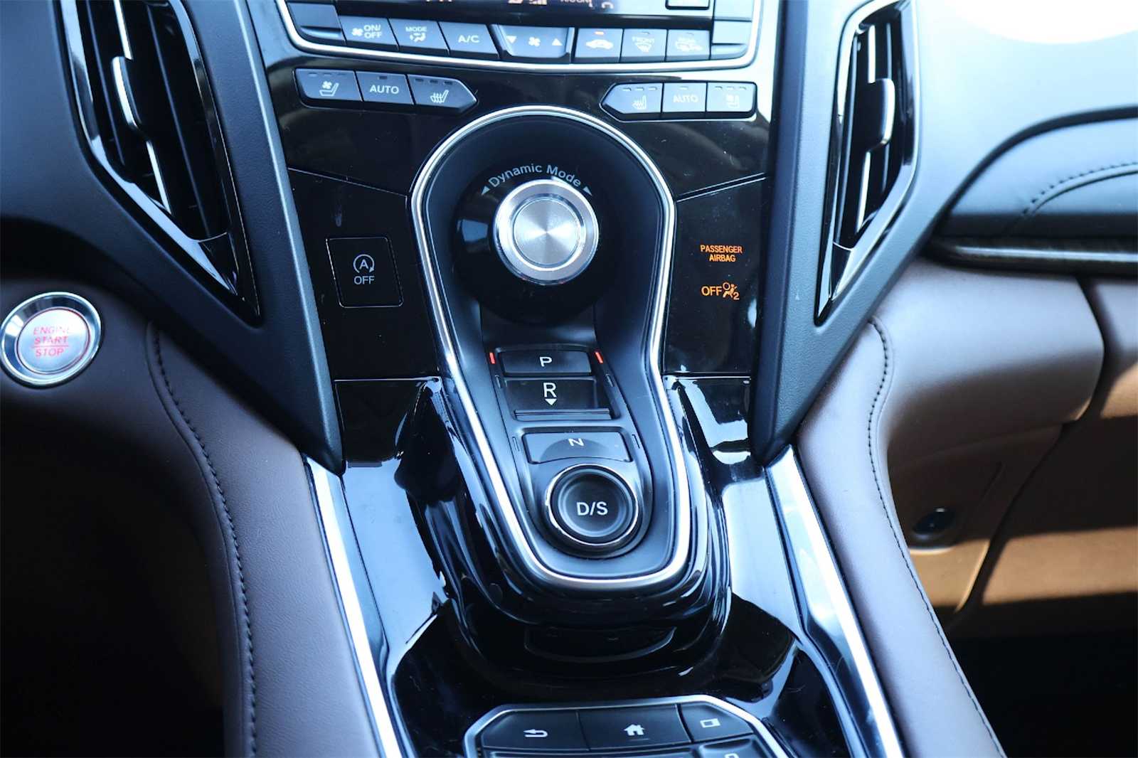 Thumbnail: 2023 Acura RDX - 17