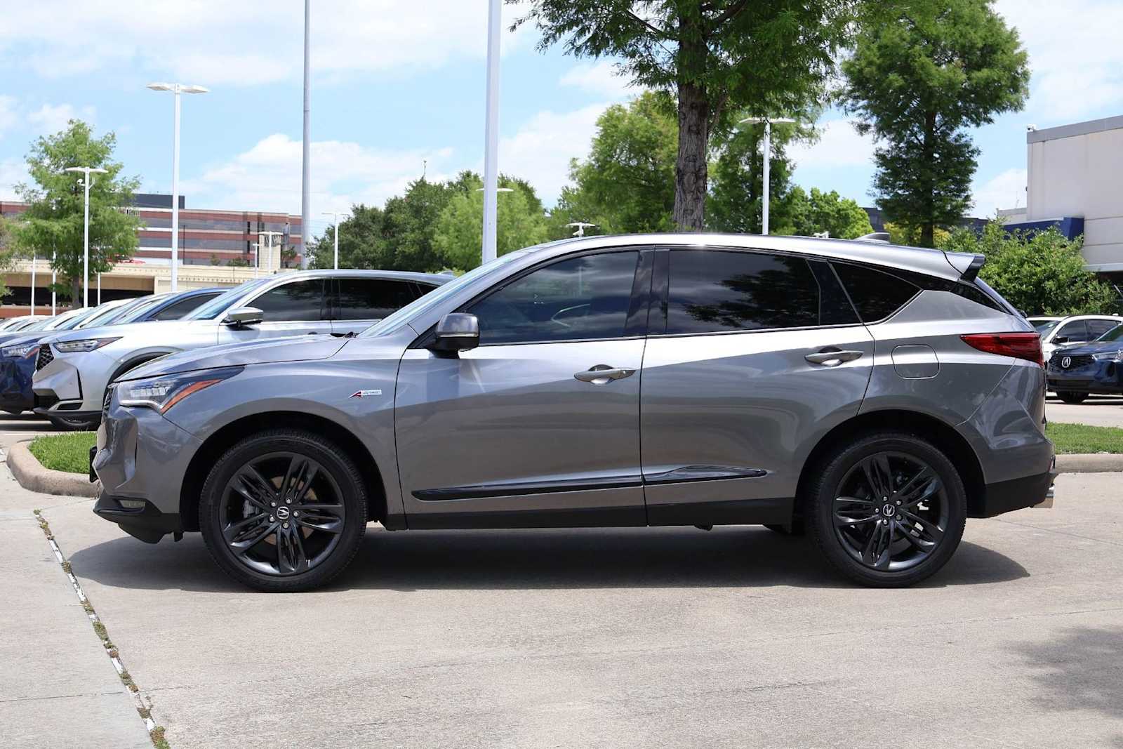 Thumbnail: 2023 Acura RDX - 3