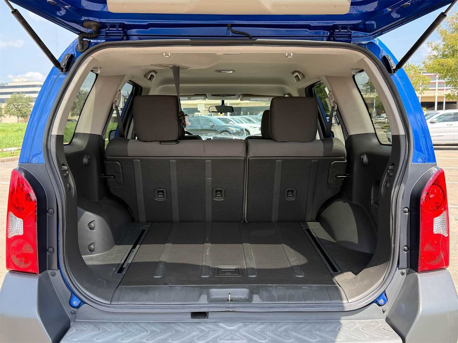 Thumbnail: 2013 Nissan Xterra - 19
