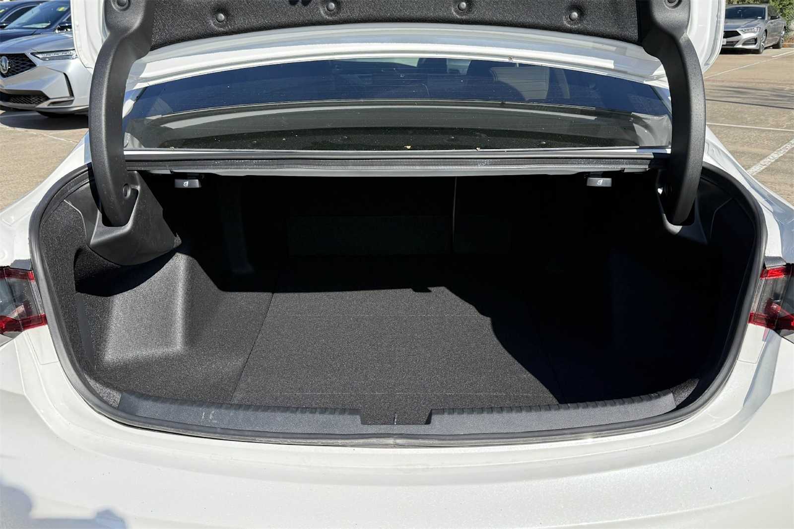 Thumbnail: 2025 Acura TLX - 19