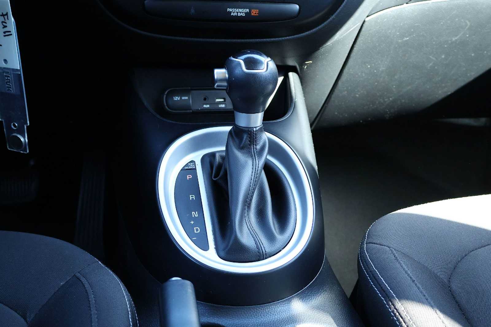 Thumbnail: 2017 Kia Soul - 17