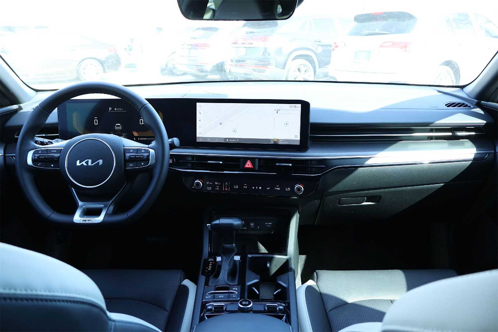 Thumbnail: 2025 Kia K5 - 10