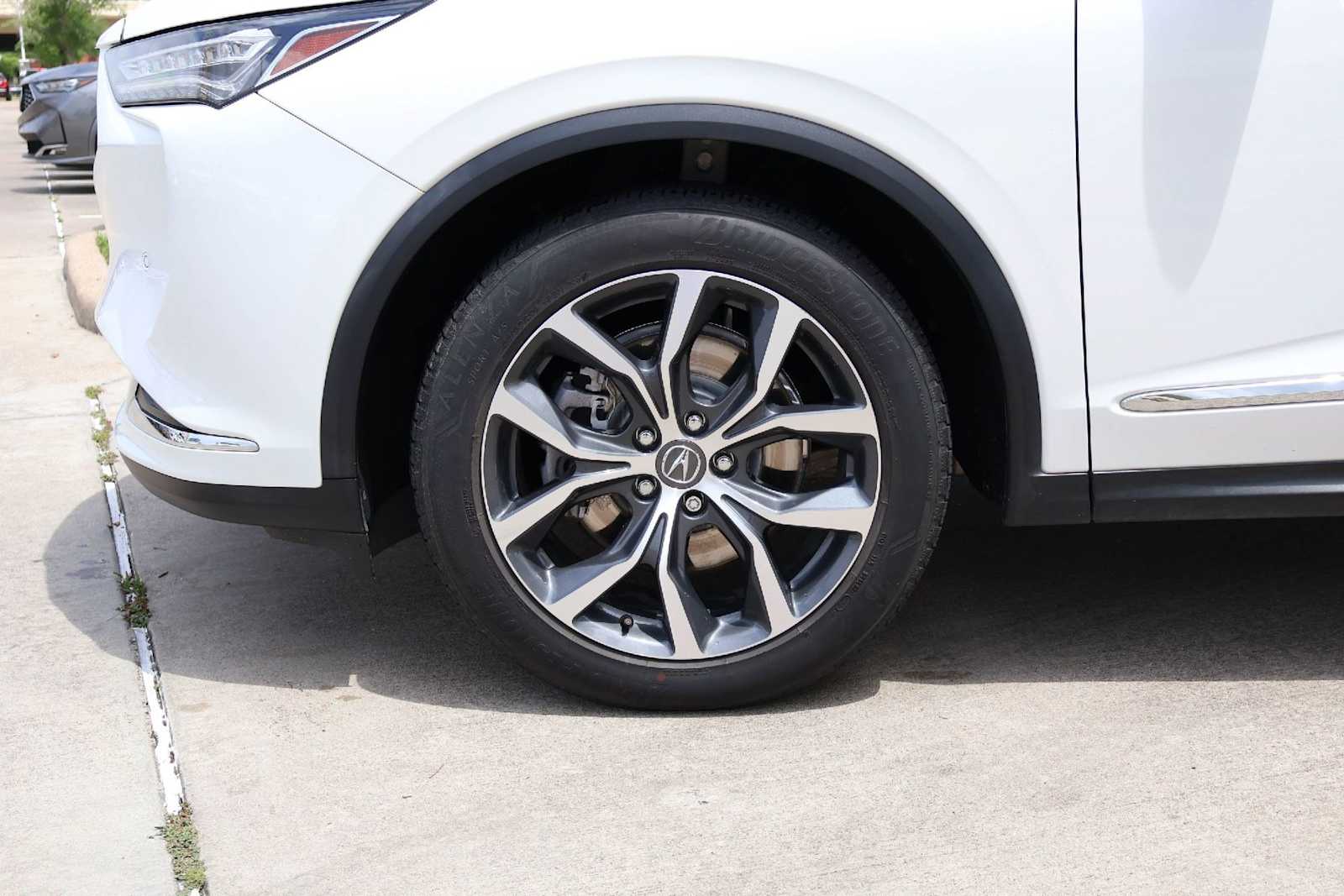 Thumbnail: 2023 Acura MDX - 8