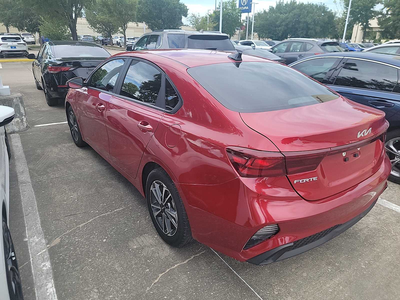 Thumbnail: 2024 Kia Forte - 6
