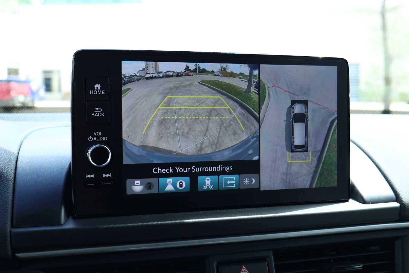 Thumbnail: 2024 Honda Pilot - 27