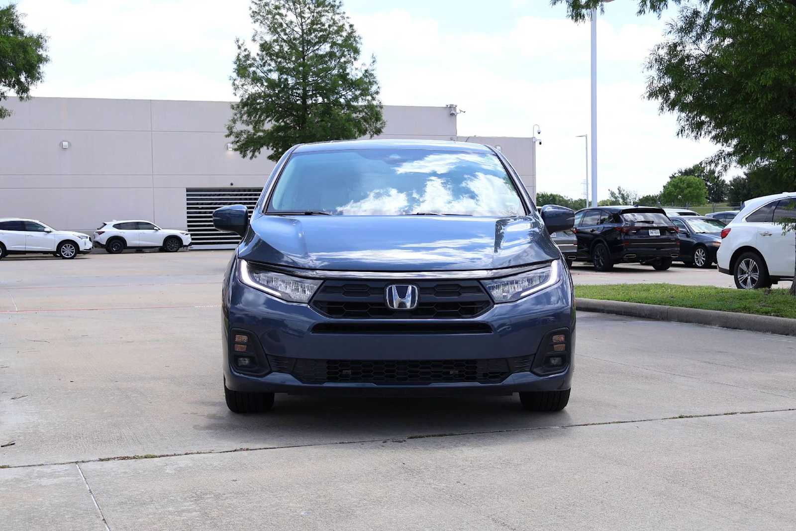Thumbnail: 2025 Honda Odyssey - 6