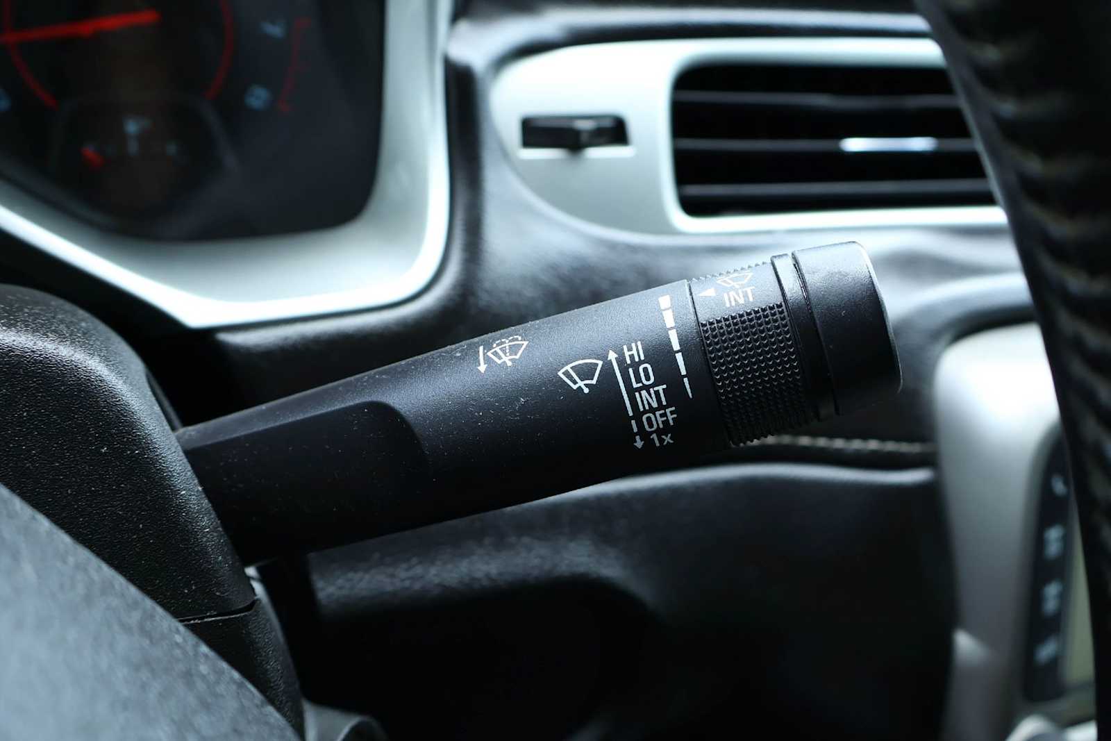 Thumbnail: 2015 Chevrolet Camaro - 27