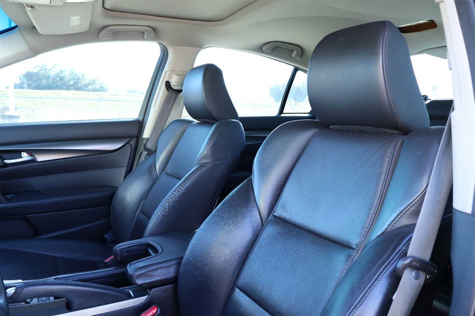 Thumbnail: 2012 Acura TL - 11