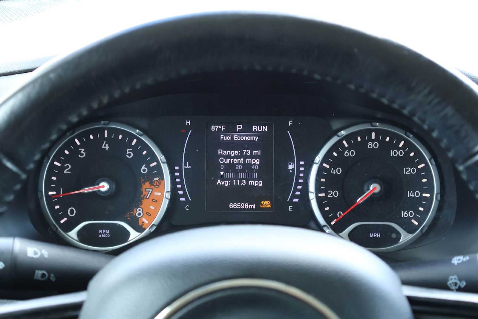 Thumbnail: 2018 Jeep Renegade - 18