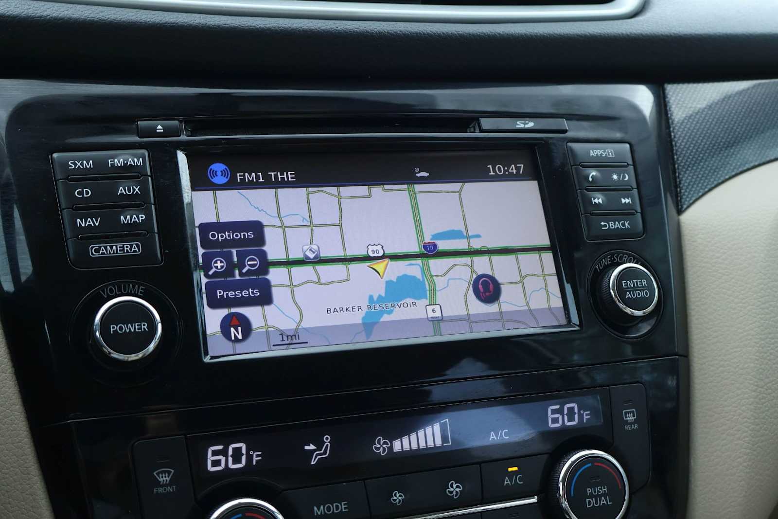 Thumbnail: 2016 Nissan Rogue - 26