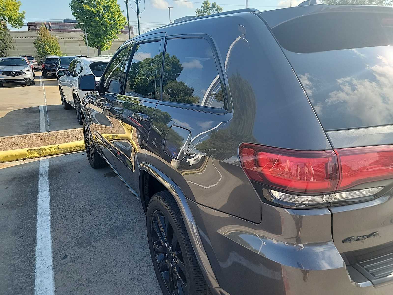 Thumbnail: 2021 Jeep Grand Cherokee - 6