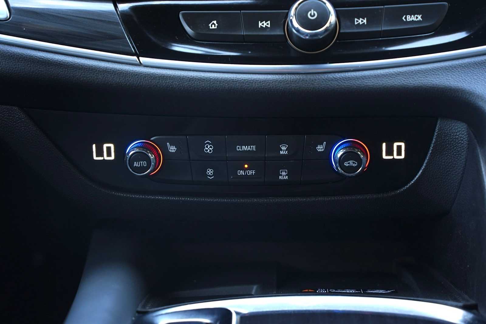 Thumbnail: 2022 Buick Enclave - 23