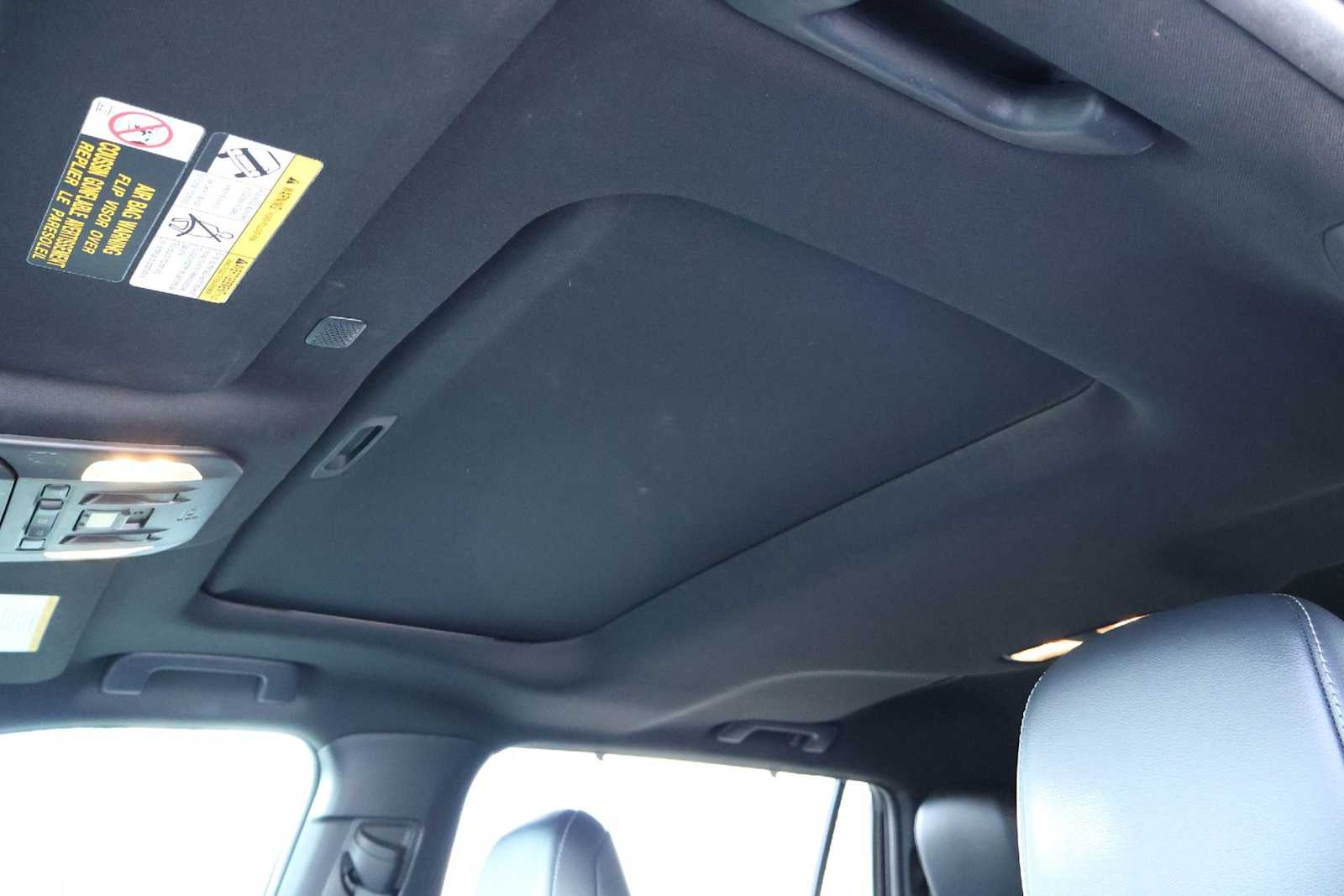 Thumbnail: 2021 Toyota Highlander - 28