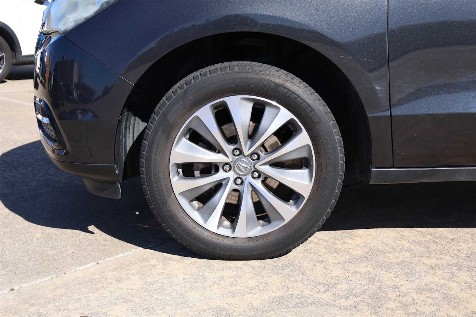 Thumbnail: 2016 Acura MDX - 8