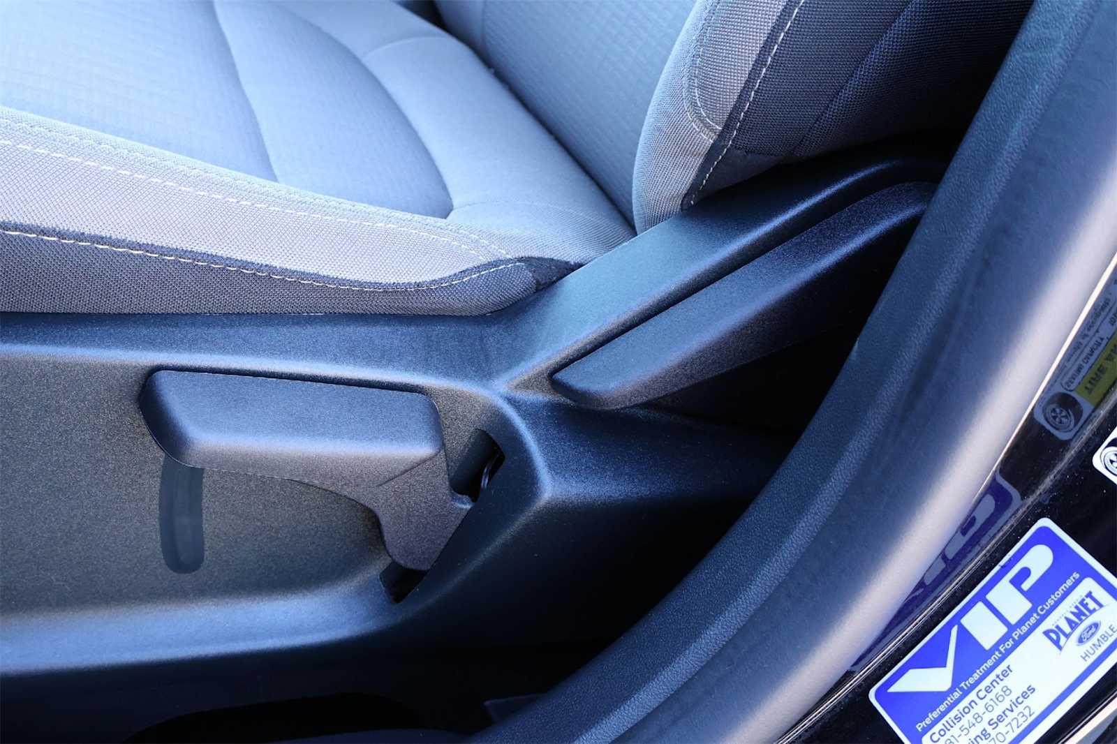 Thumbnail: 2022 Ford Escape - 24