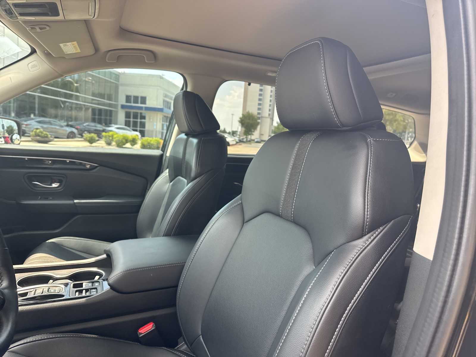 Thumbnail: 2023 Honda Pilot - 8
