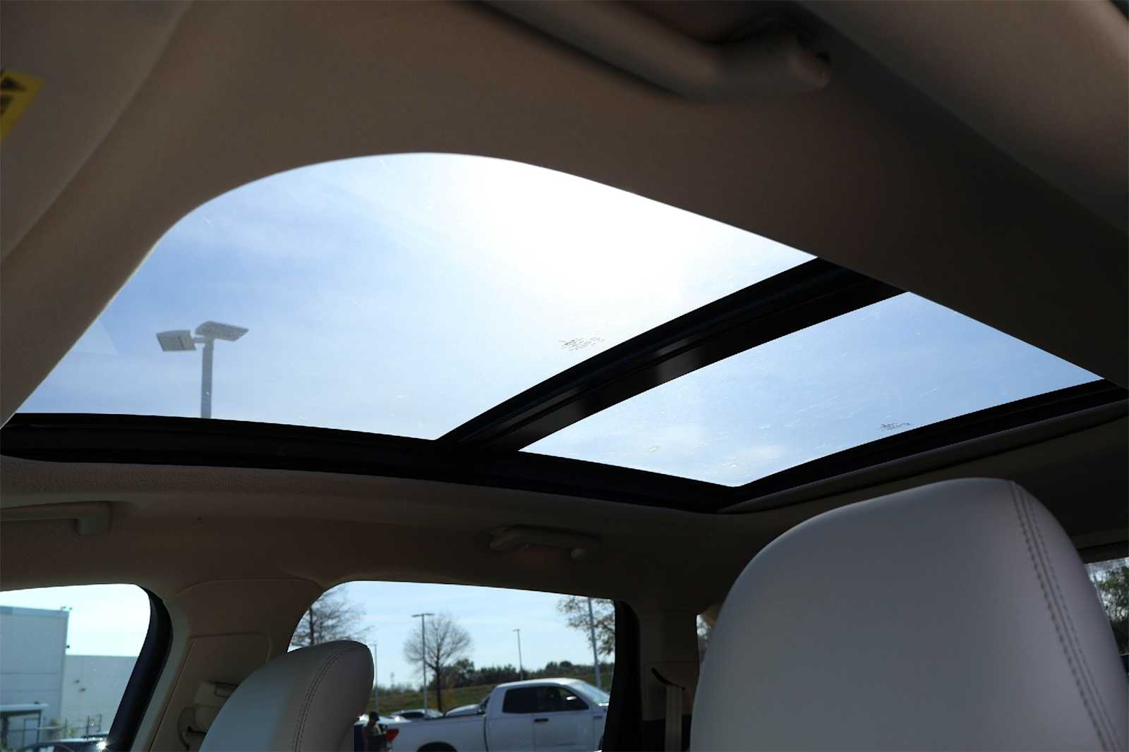 Thumbnail: 2018 Lincoln MKX - 29