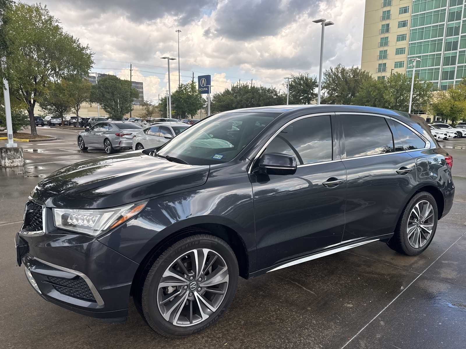 Thumbnail: 2019 Acura MDX - 1