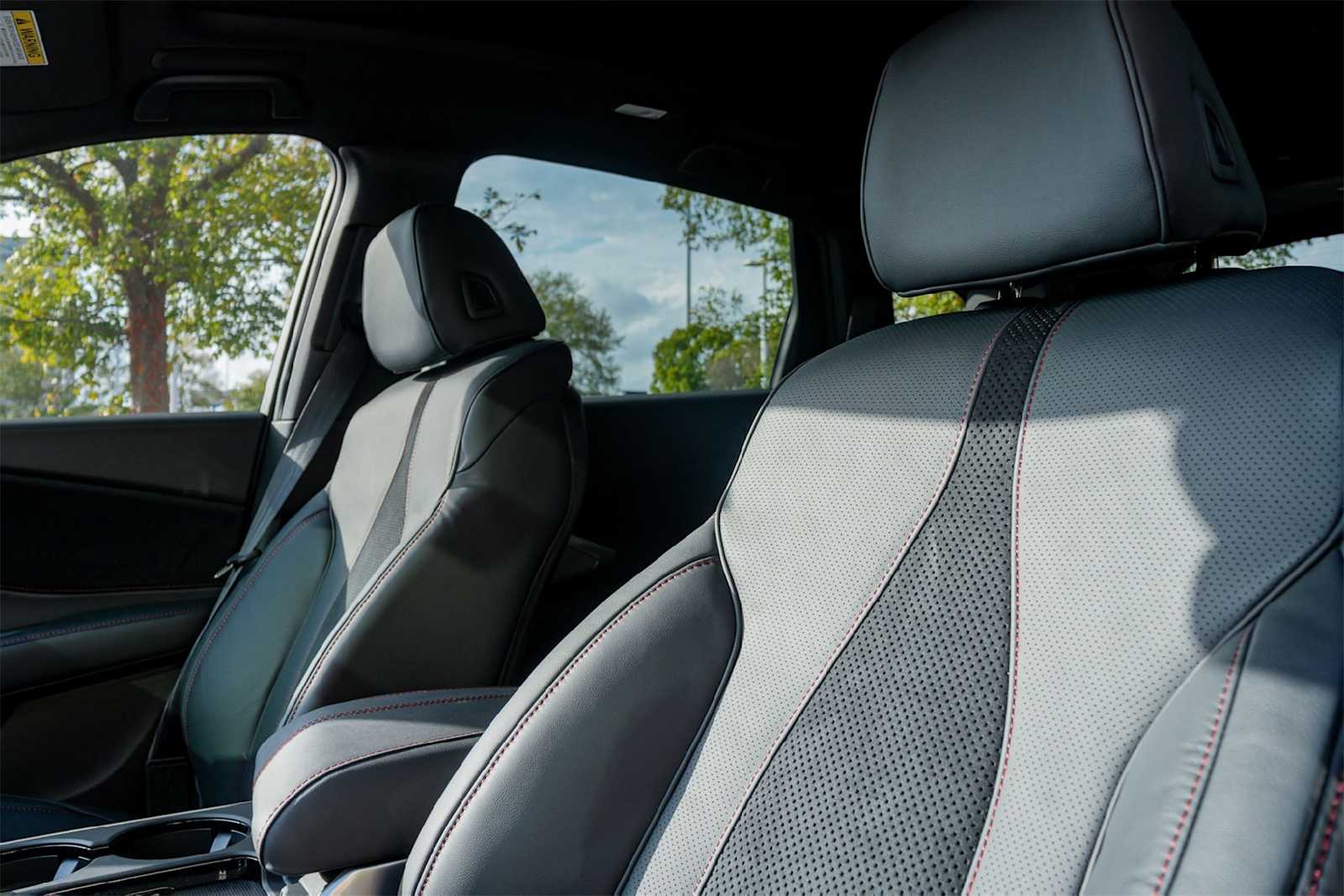 Thumbnail: 2025 Acura RDX - 11