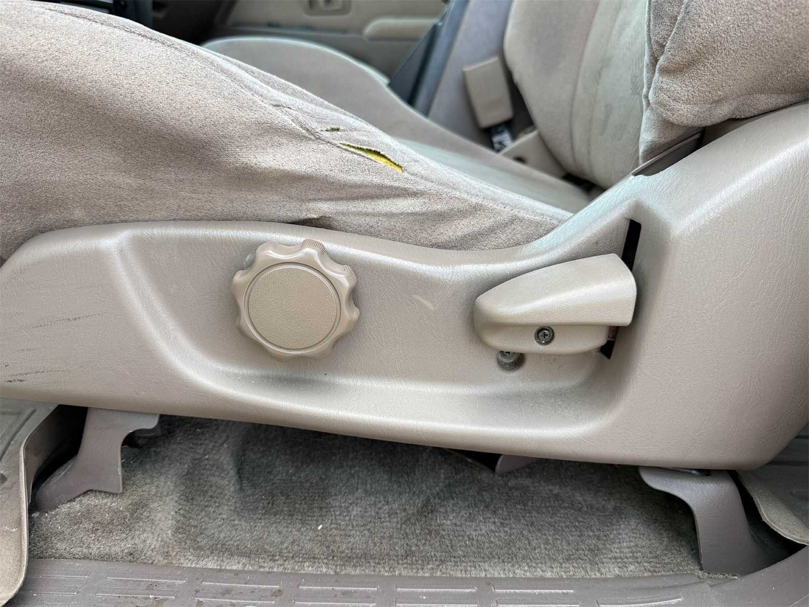 Thumbnail: 2002 Toyota 4Runner - 23