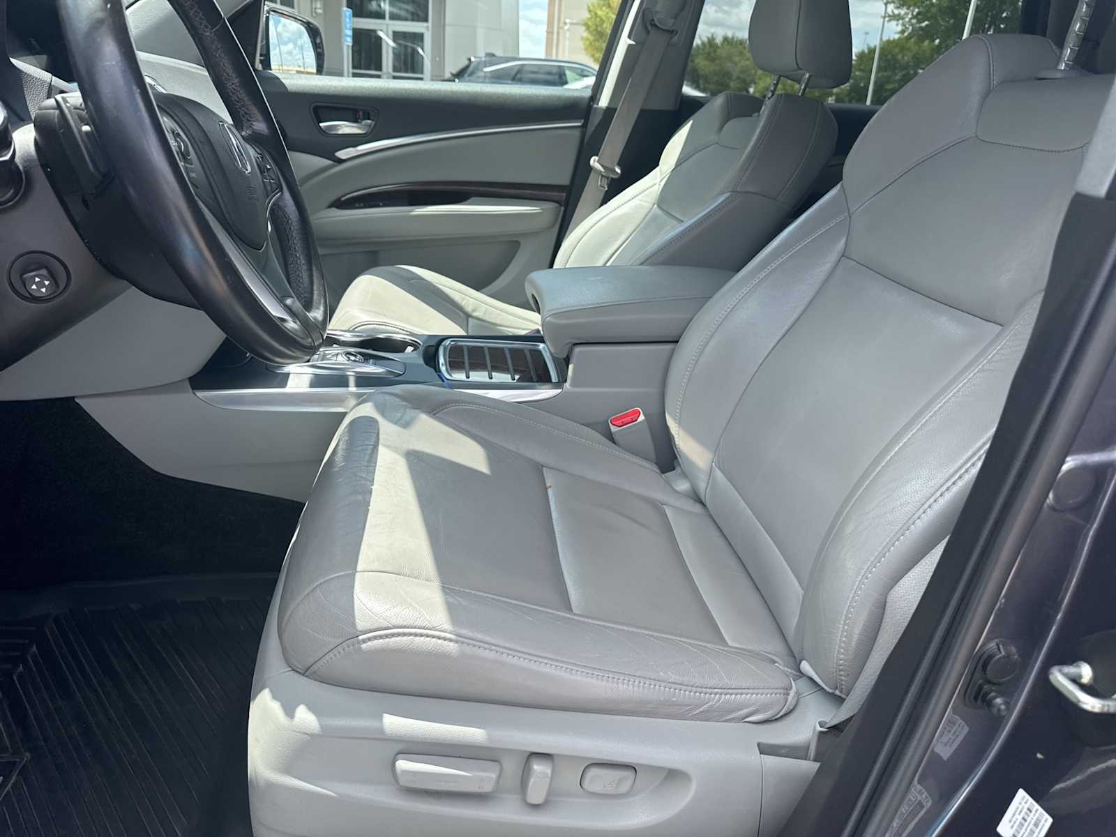 Thumbnail: 2018 Acura MDX - 6