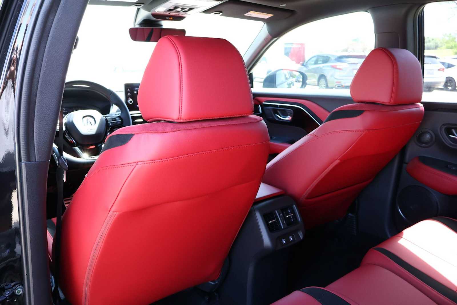 Thumbnail: 2025 Acura ADX - 12