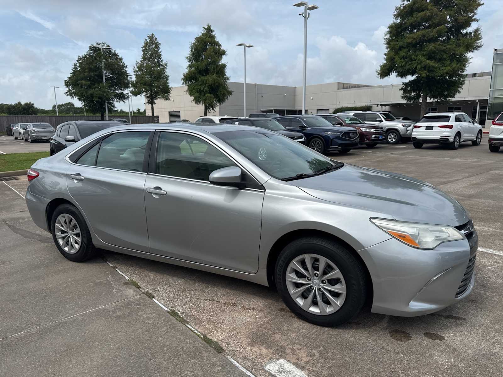 Thumbnail: 2015 Toyota Camry - 6