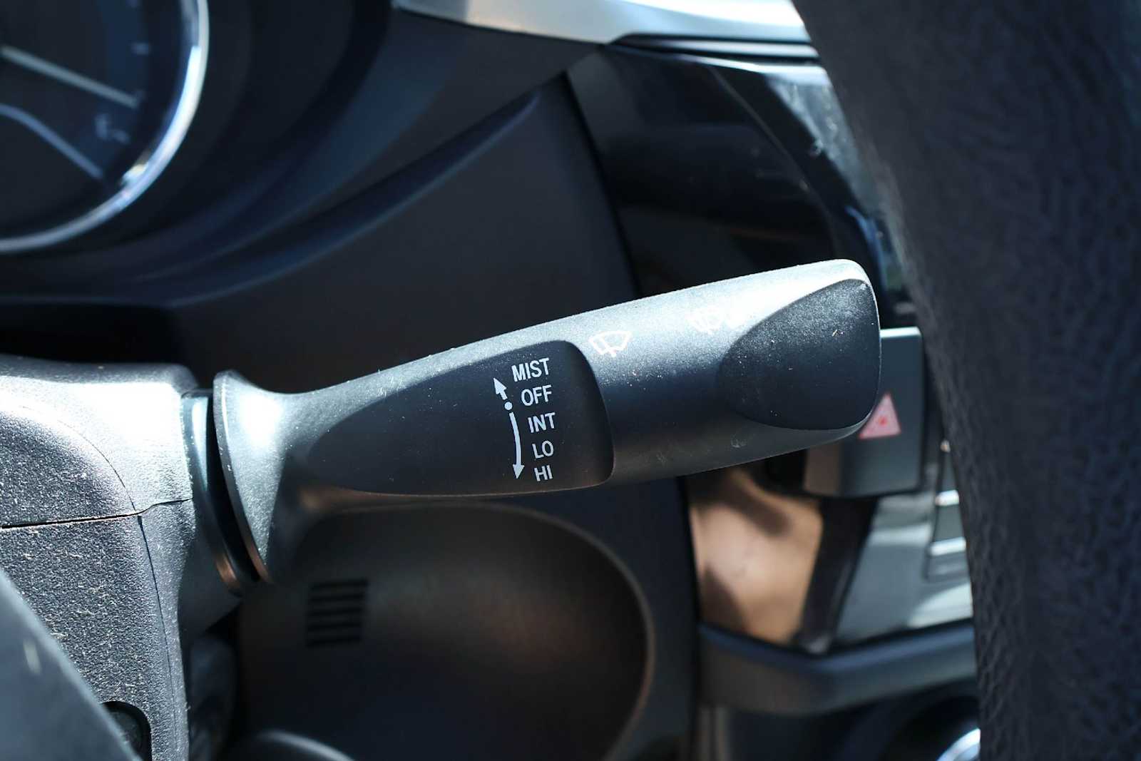 Thumbnail: 2016 Toyota Corolla - 28