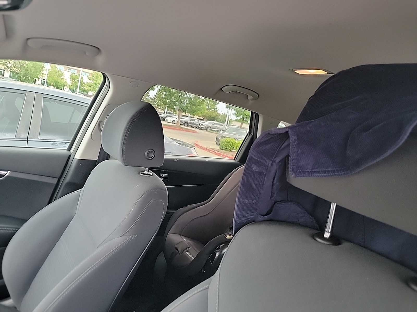 2019 Kia Sorento LX 9