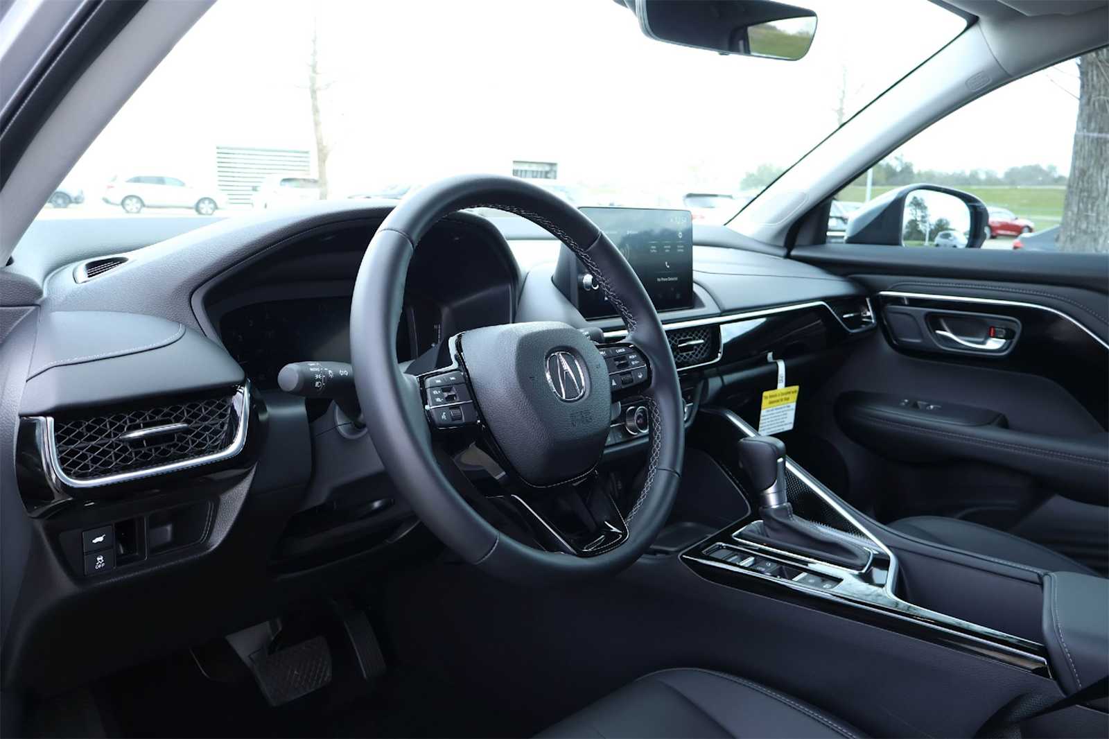 Thumbnail: 2025 Acura ADX - 2