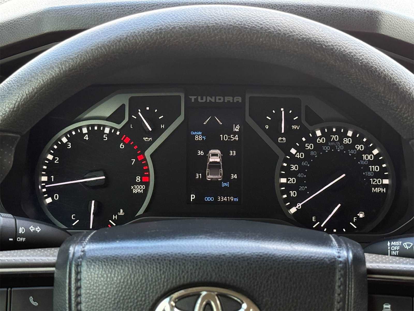 Thumbnail: 2022 Toyota Tundra - 18