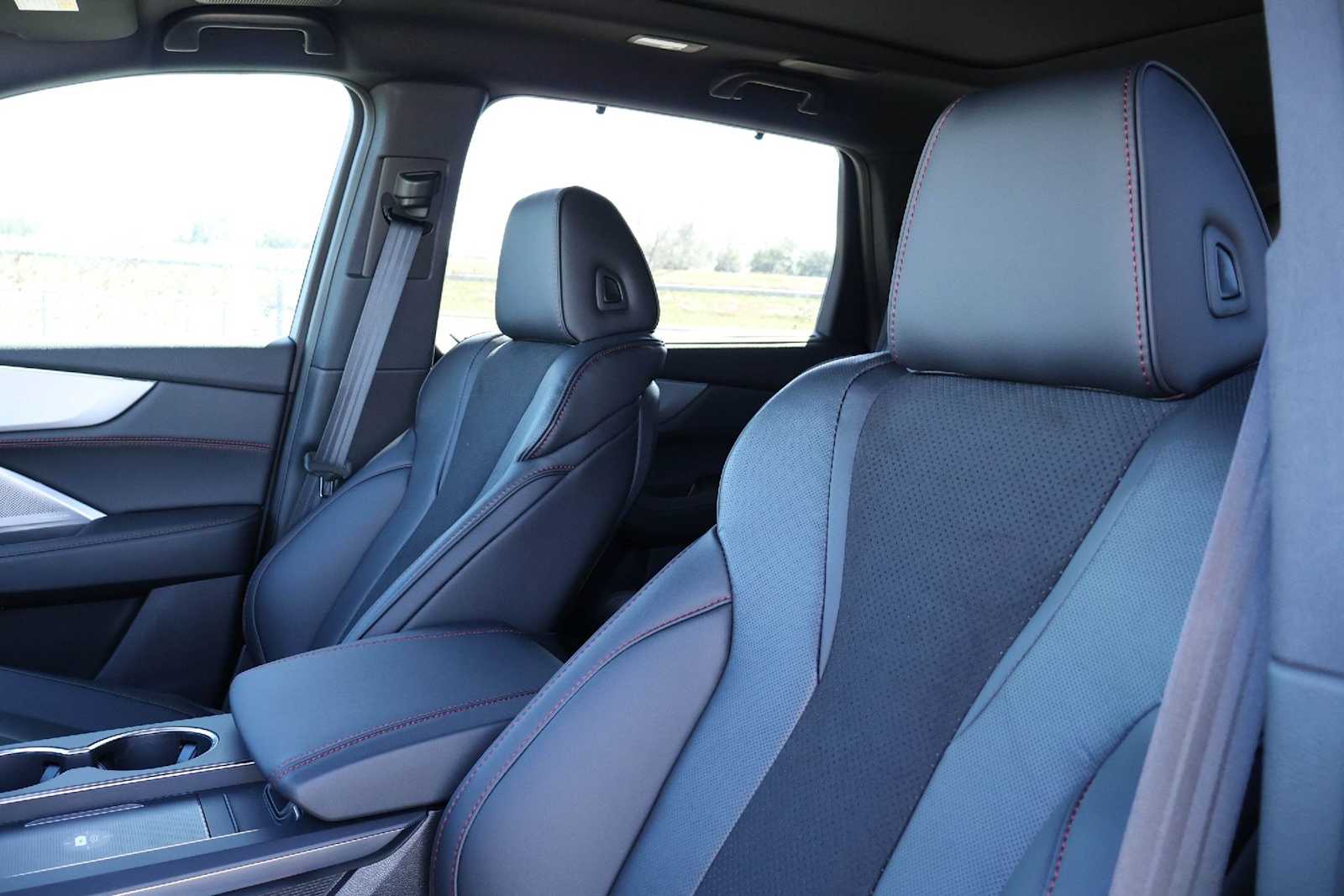 Thumbnail: 2026 Acura MDX - 11