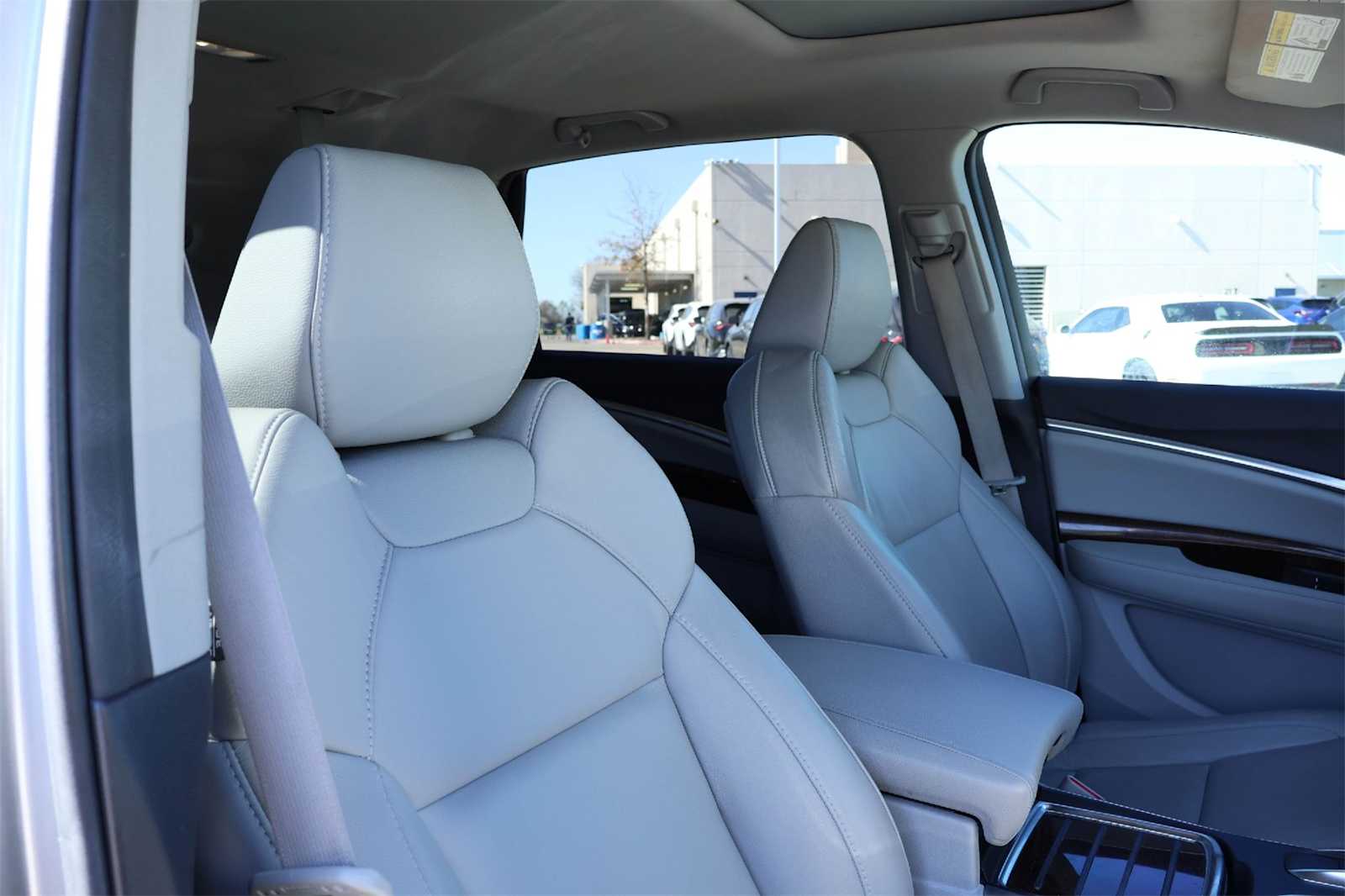 Thumbnail: 2018 Acura MDX - 14