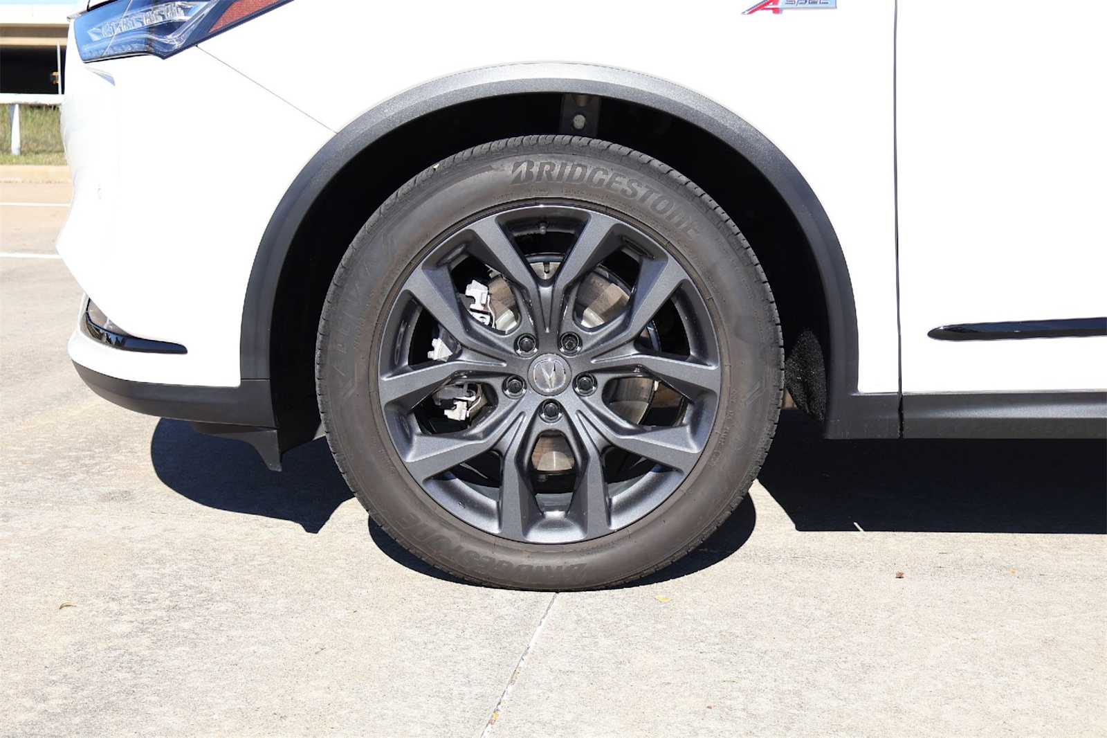 Thumbnail: 2024 Acura MDX - 8