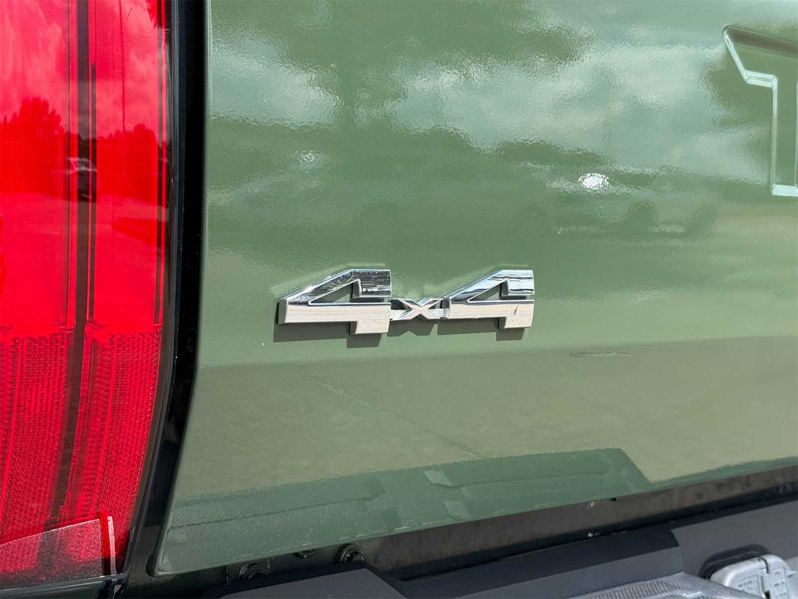 Thumbnail: 2022 Toyota Tundra - 7