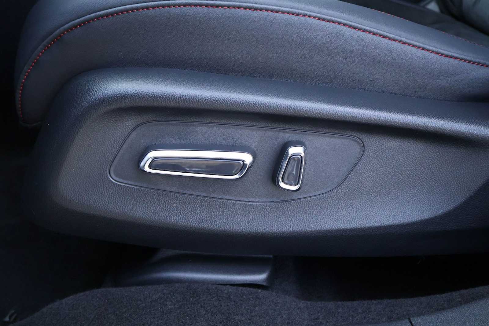 Thumbnail: 2025 Acura ADX - 24