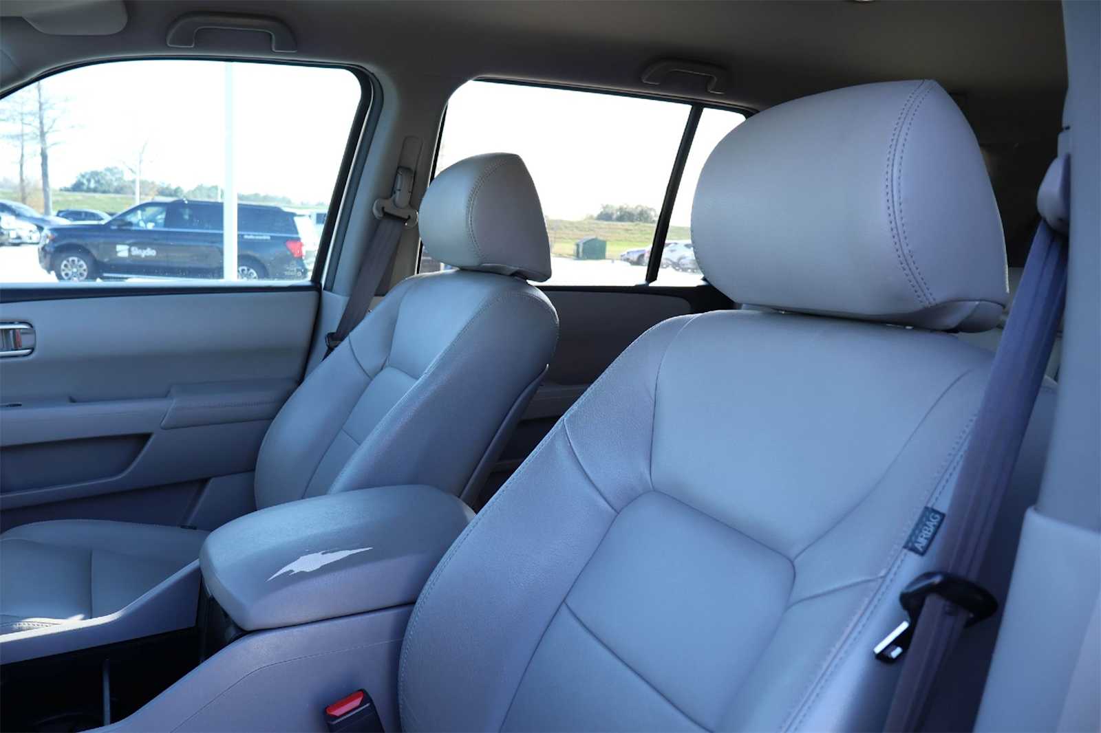 Thumbnail: 2013 Honda Pilot - 11