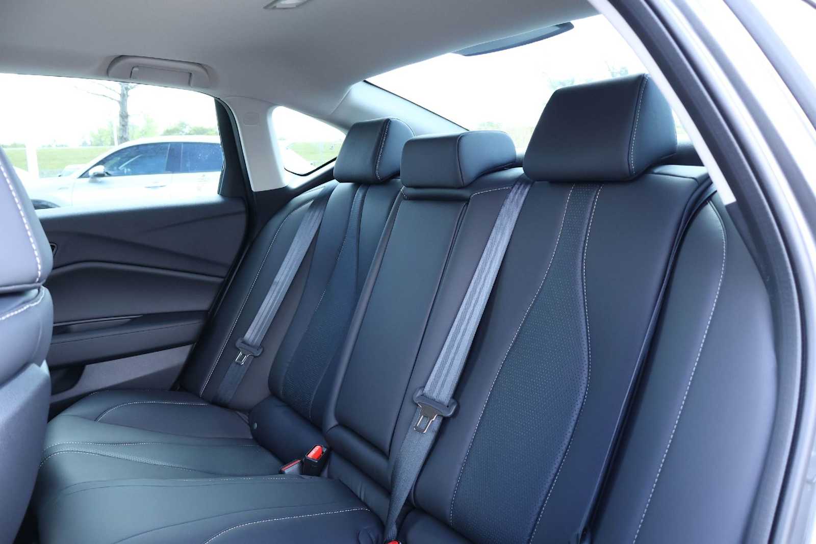 Thumbnail: 2025 Acura TLX - 13