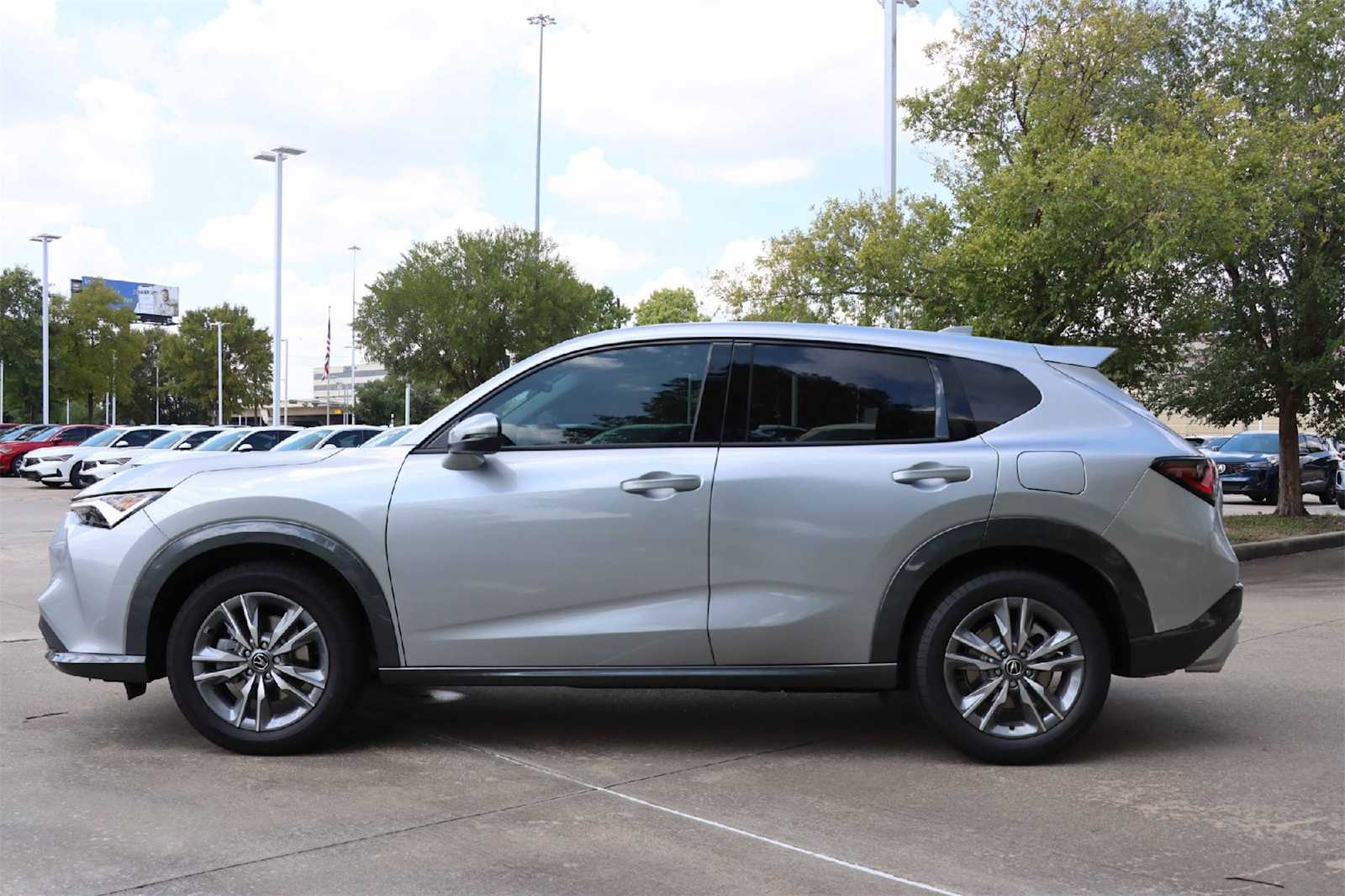 Thumbnail: 2025 Acura ADX - 3