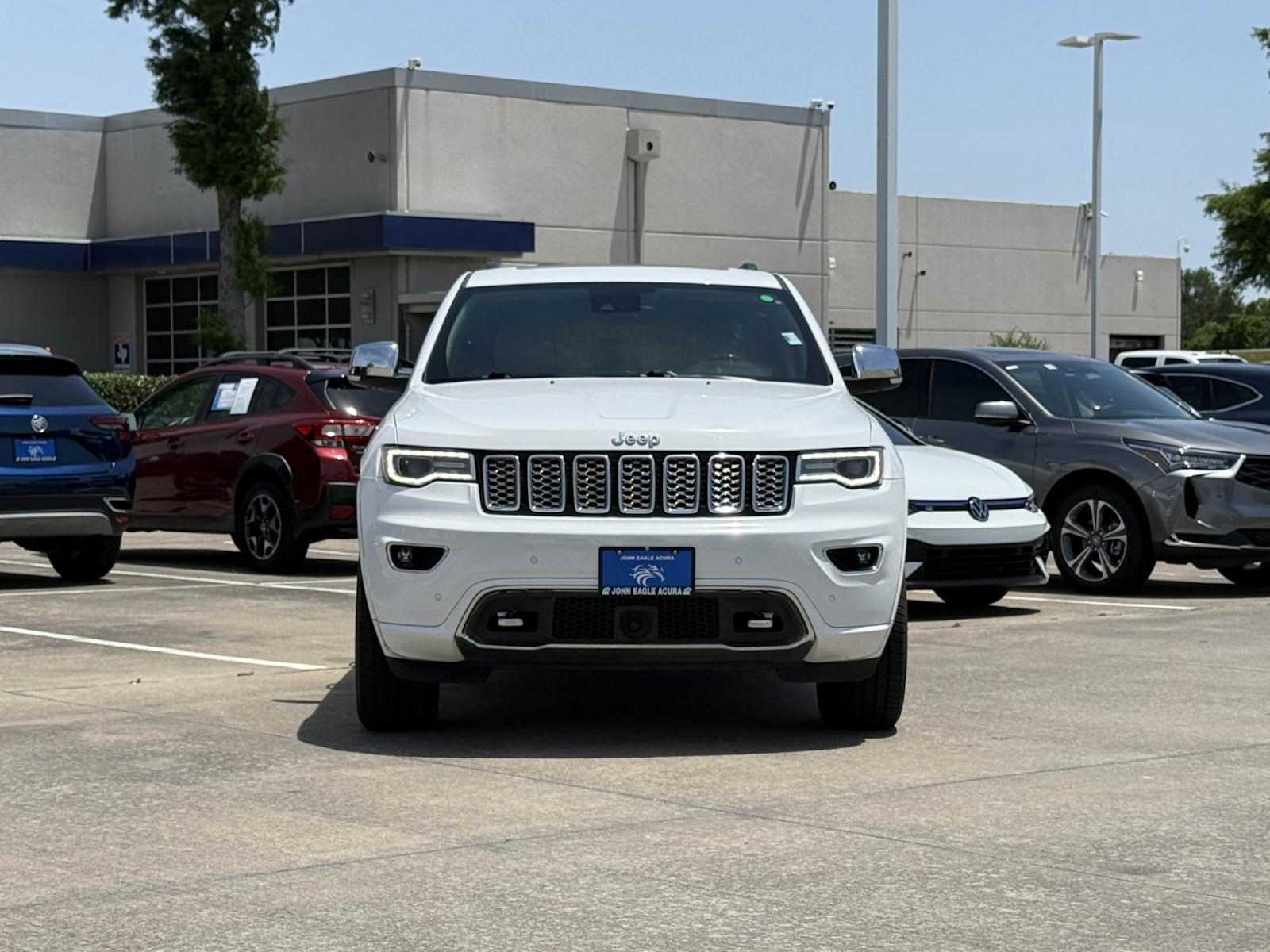 Thumbnail: 2017 Jeep Grand Cherokee - 6