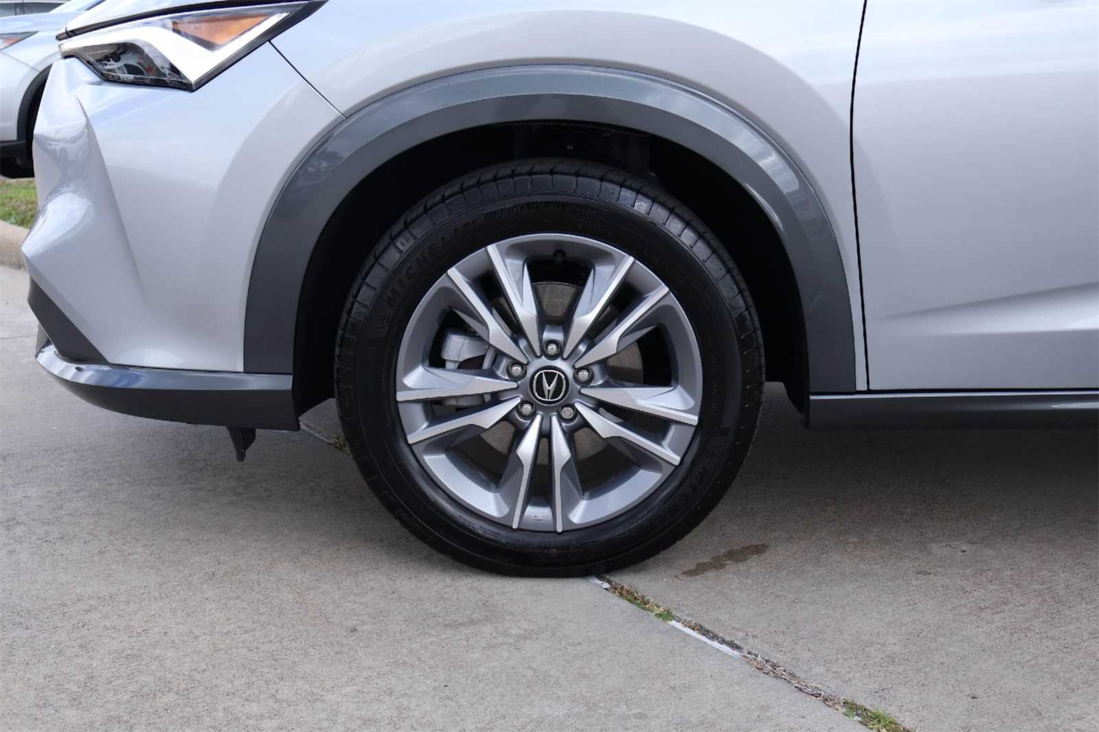 Thumbnail: 2025 Acura ADX - 8