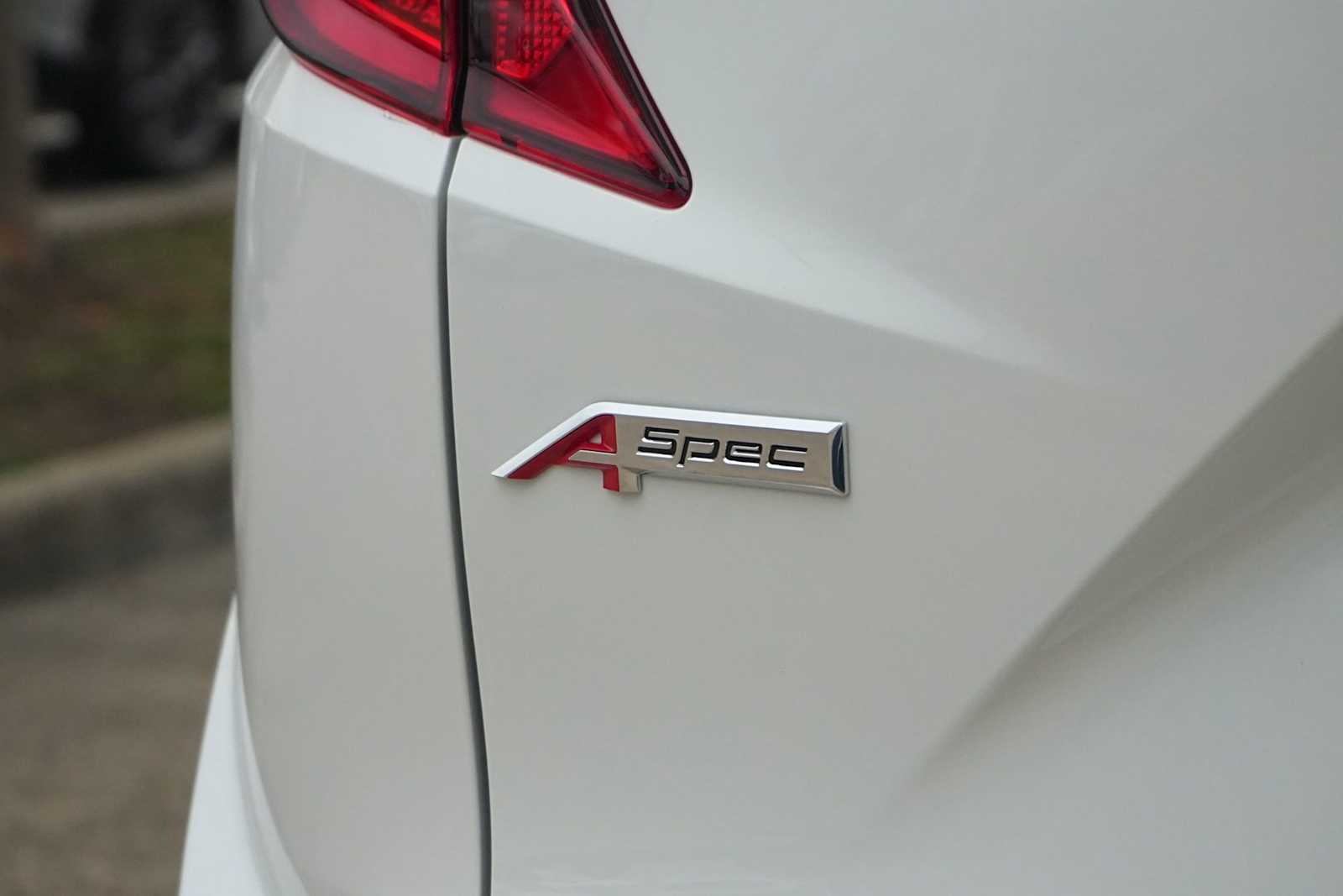 Thumbnail: 2026 Acura RDX - 8