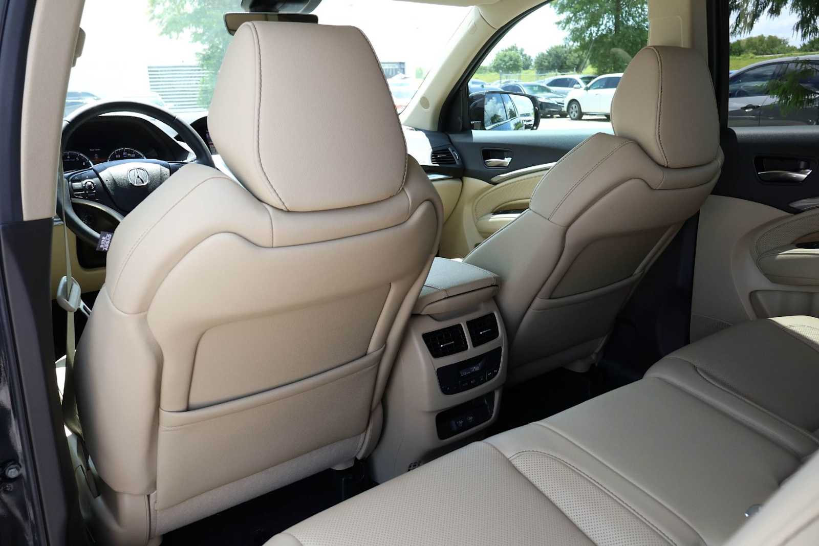Thumbnail: 2020 Acura MDX - 11