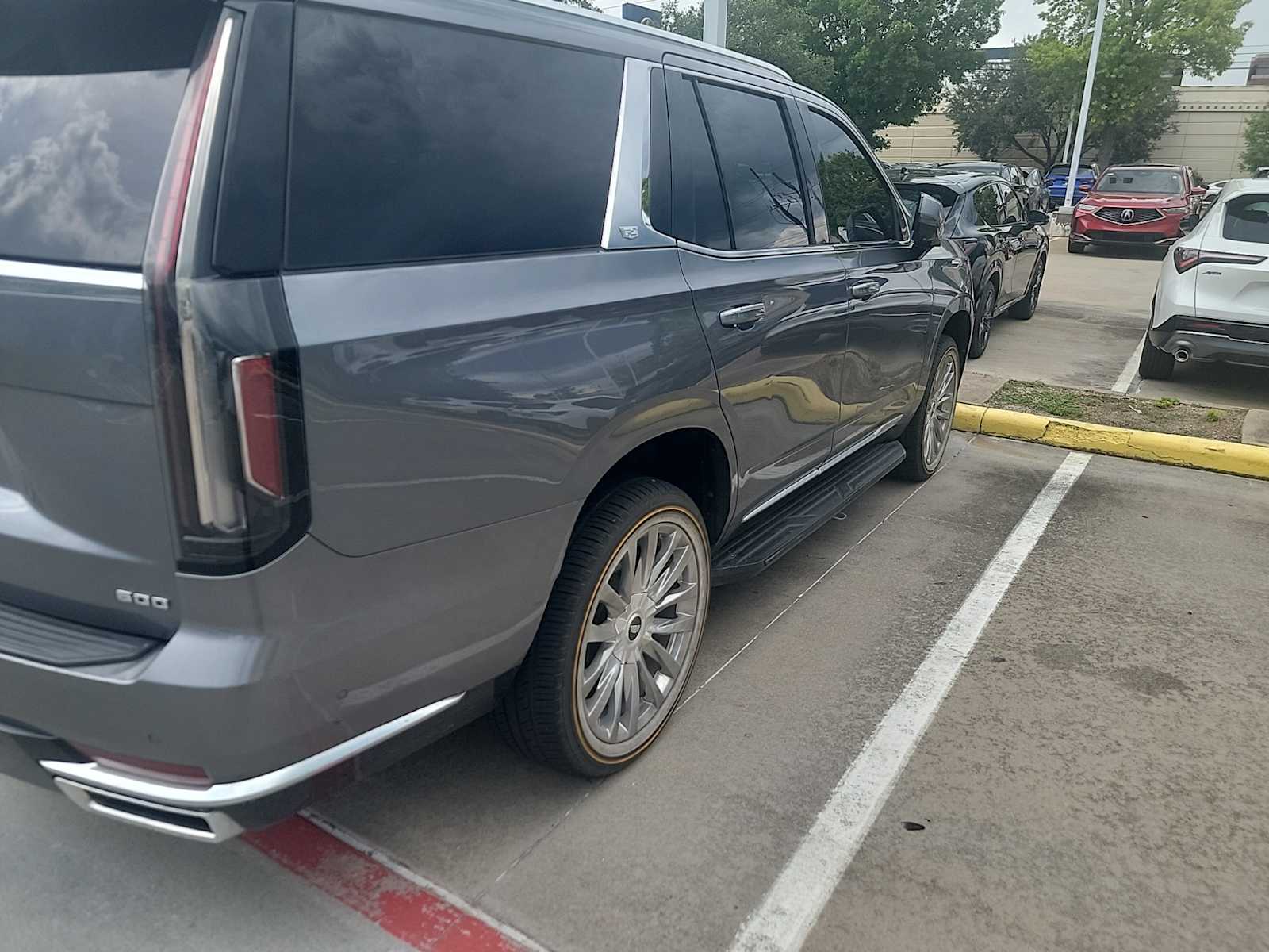 Thumbnail: 2021 Cadillac Escalade - 5