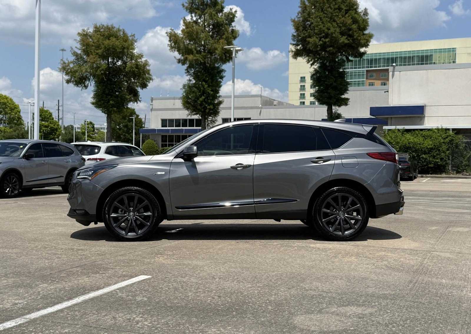 2025 Acura RDX Base 3