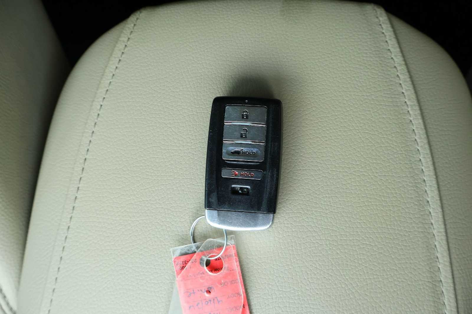 Thumbnail: 2015 Acura MDX - 20