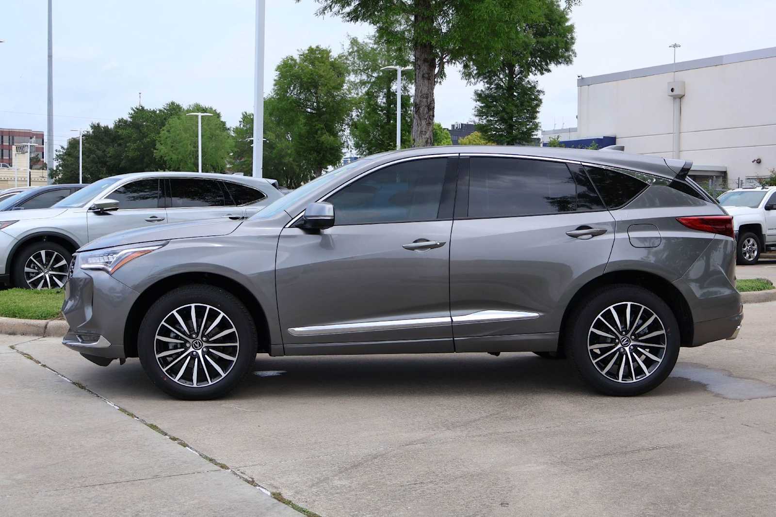 Thumbnail: 2026 Acura RDX - 3